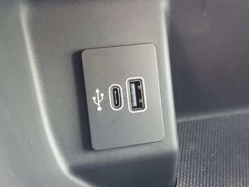 New 2025 Ford F150 Lightning Flash AWD/4WD image 28
