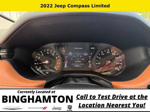 Used 2022 Jeep Compass Limited AWD/4WD image 12