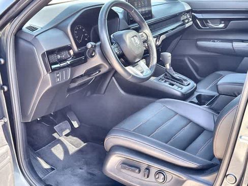 Used 2023 Honda CR-V Sport Touring image 3