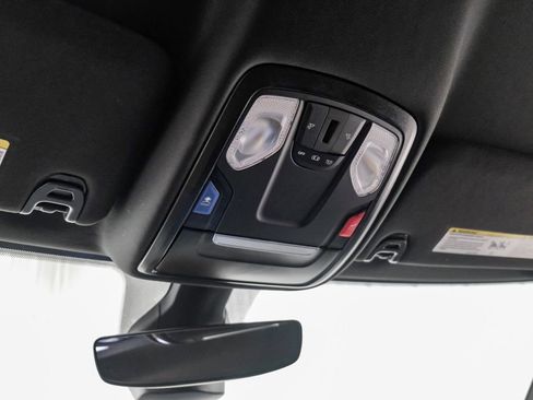 Used 2024 RAM 2500 Big Horn w/ Sport Appearance Package image 24