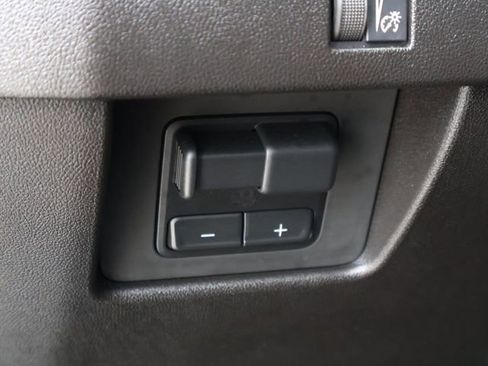 Used 2026 GMC Canyon Elevation w/ Convenience Package image 23