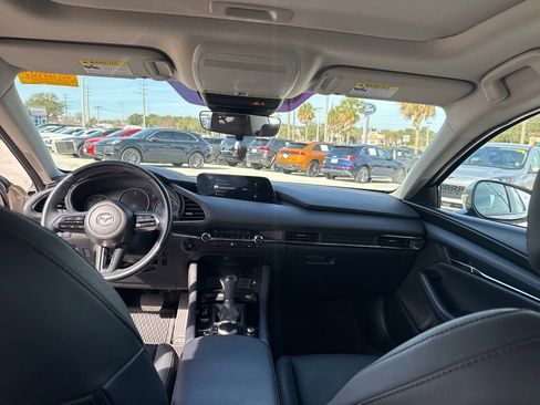Used 2024 MAZDA MAZDA3 s image 9