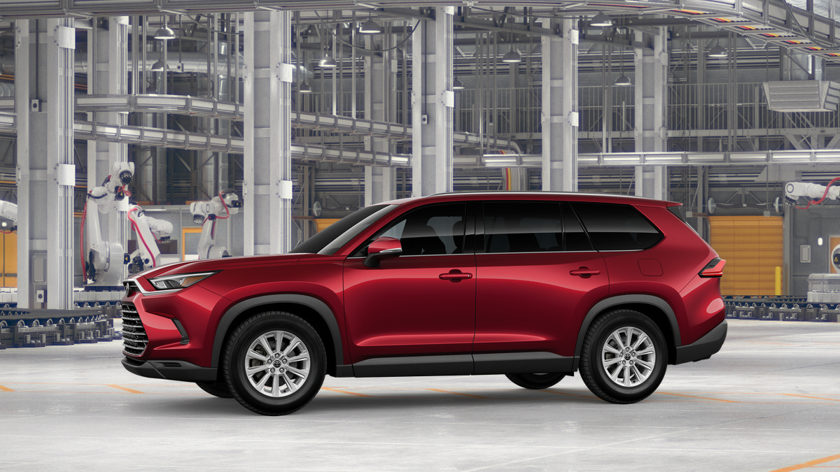 New 2026 Toyota Grand Highlander XLE FWD image 3
