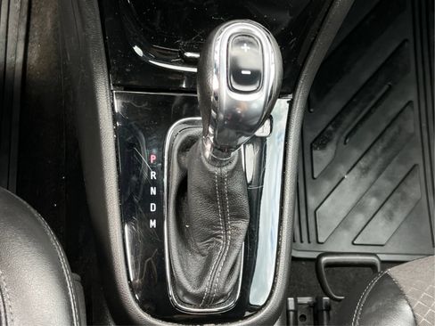 Used 2019 Buick Encore Preferred FWD image 43