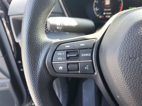 Used 2025 Honda CR-V LX image 25