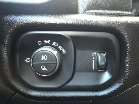 Used 2026 RAM 2500 Big Horn AWD/4WD image 11