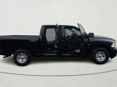 Used 2019 RAM 1500 Tradesman image 14