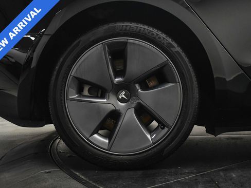 Used 2022 Tesla Model 3 image 31