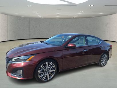 Used 2024 Nissan Altima 2.5 SL