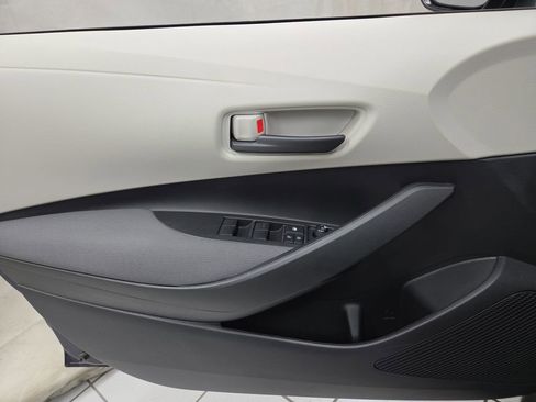 Used 2022 Toyota Corolla LE FWD image 20