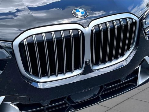 Certified 2024 BMW X7 xDrive40i w/ Executive Package AWD/4WD image 30