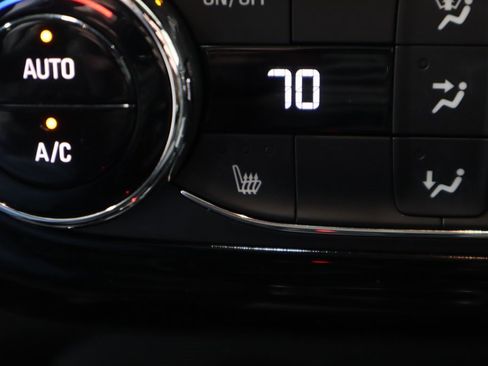 Used 2024 Chevrolet Trax RS w/ Driver Confidence Package image 33