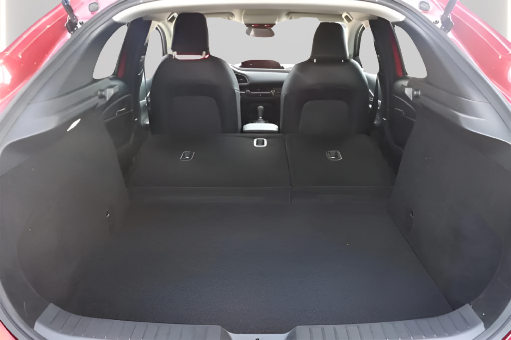 Used 2025 MAZDA CX-30 AWD 2.5 S w/ Select Sport Pkg image 16