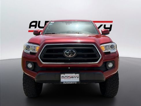 Used 2023 Toyota Tacoma SR5 RWD image 2