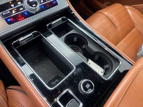 Used 2021 Lincoln Aviator Black Label Grand Touring w/ Class IV Trailer Tow Package image 23