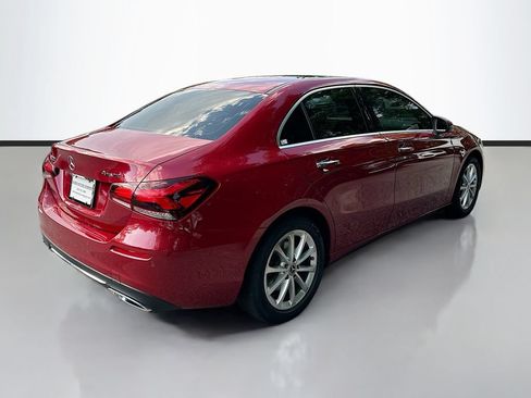 Used 2022 Mercedes-Benz A 220 4MATIC image 5