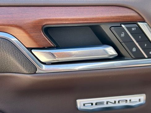 Used 2023 GMC Sierra 1500 Denali w/ Denali Reserve Package image 27