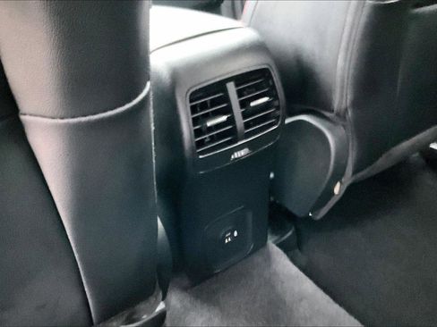 Used 2022 Ford Escape SEL w/ SEL Stealth AWD Package image 16