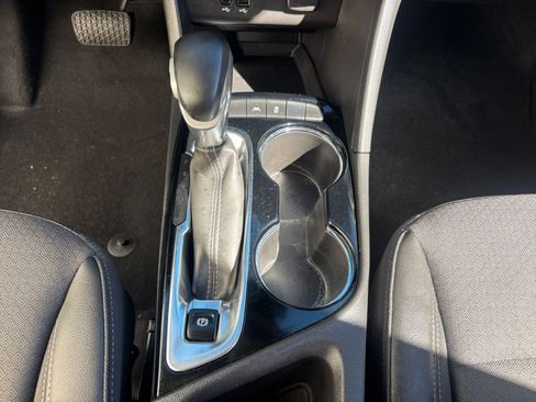 Used 2025 Buick Encore GX Preferred image 41