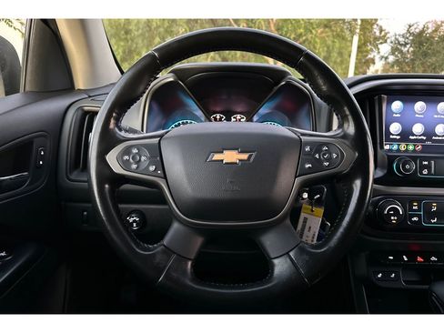 Used 2020 Chevrolet Colorado Z71 image 33