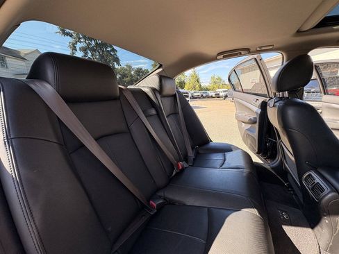 Used 2013 INFINITI G37 x Sedan w/ Premium Pkg AWD/4WD image 21