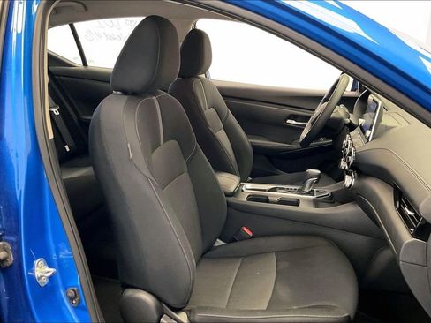 Certified 2024 Nissan Sentra SV image 6