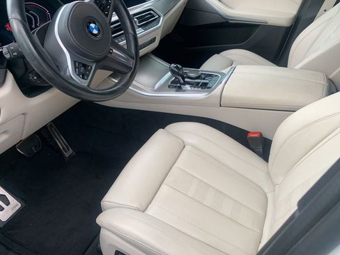 Used 2021 BMW X5 xDrive40i w/ M Sport Package AWD/4WD image 17