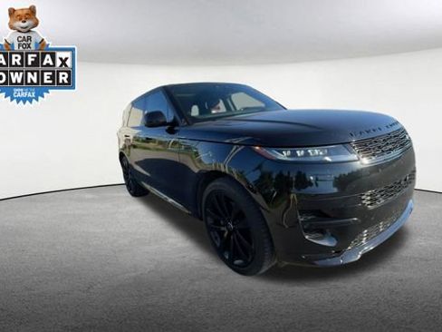 Used 2024 Land Rover Range Rover Sport Dynamic SE AWD/4WD image 4