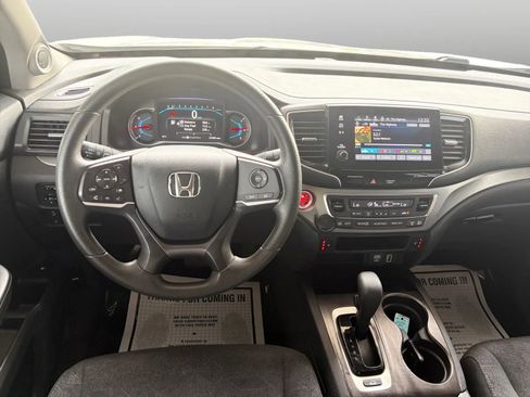 Used 2019 Honda Pilot EX image 30