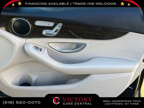 Used 2019 Mercedes-Benz C 300 C 300 image 18