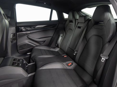 New 2026 Porsche Panamera 4 image 35