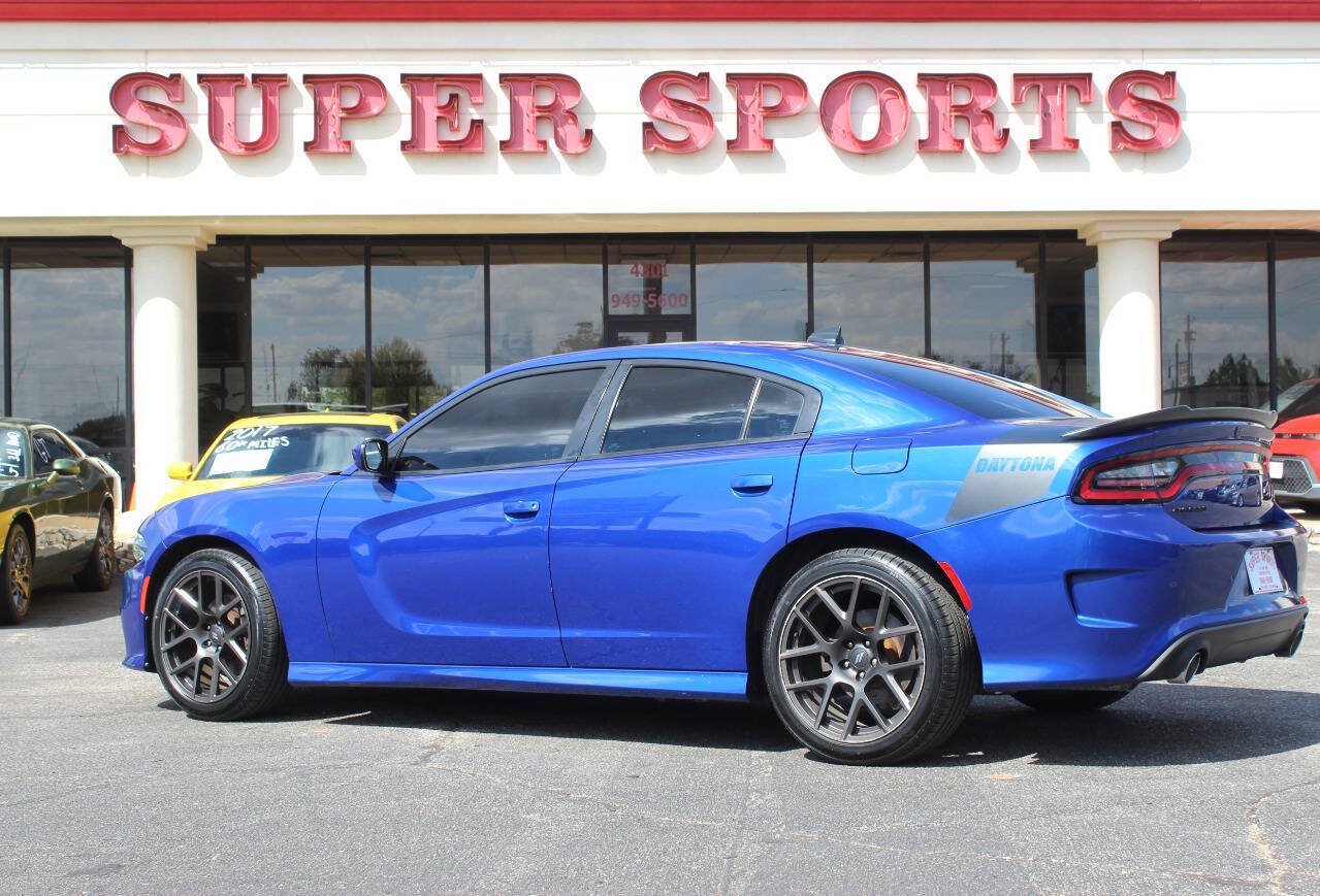 Used 2018 Dodge Charger R/T RWD image 5