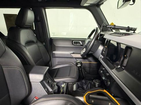 Used 2021 Ford Bronco Badlands image 55