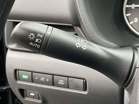 Used 2025 Nissan Sentra S image 20