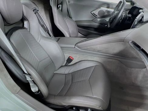 Used 2024 Chevrolet Corvette Stingray Premium Conv w/ Z51 Performance Package image 25