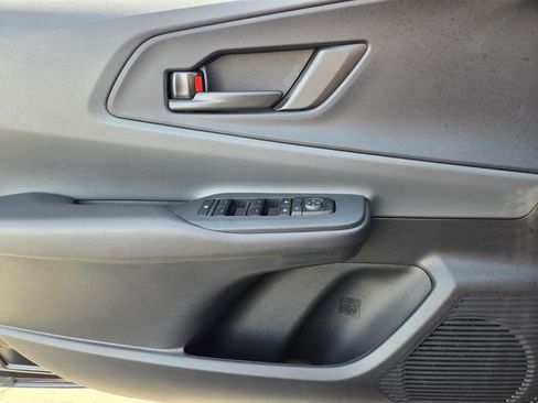 Used 2025 Toyota Prius LE image 18