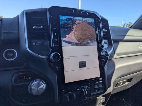 Used 2023 RAM 1500 Laramie image 29