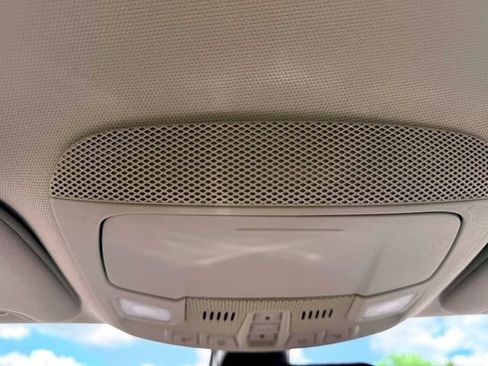 Used 2020 Ford Fusion SE w/ Equipment Group 151A FWD image 32