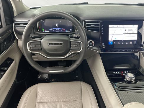 Used 2022 Jeep Wagoneer Series II w/ Premium Group I RWD image 24