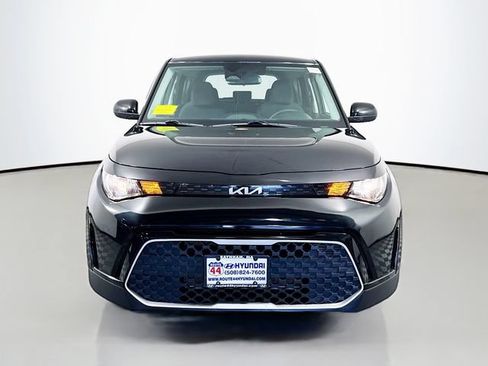 Used 2023 Kia Soul LX FWD image 11