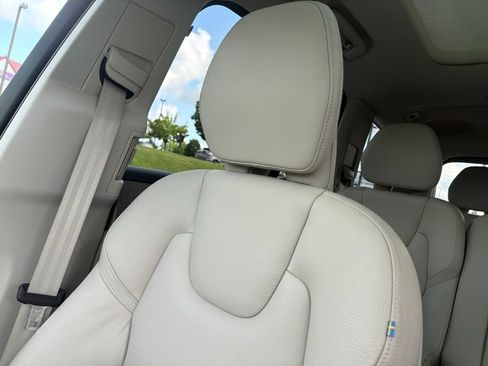 Certified 2023 Volvo XC90 B6 Plus w/ Protection Package AWD/4WD image 20
