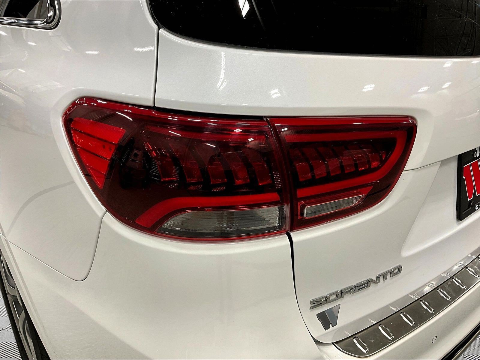 Used 2020 Kia Sorento SX AWD/4WD image 23