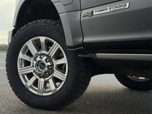 Used 2019 Ford F350 Limited image 26