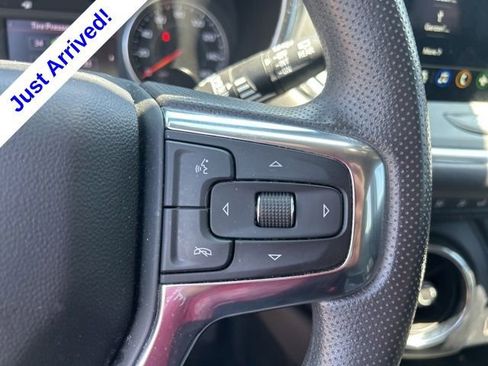 Used 2023 Chevrolet Blazer LT FWD image 19
