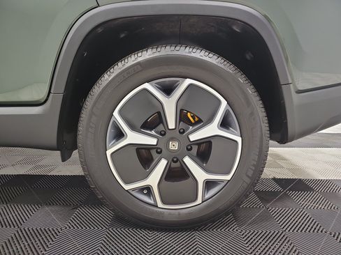 Used 2022 Rivian R1T Adventure AWD/4WD image 10