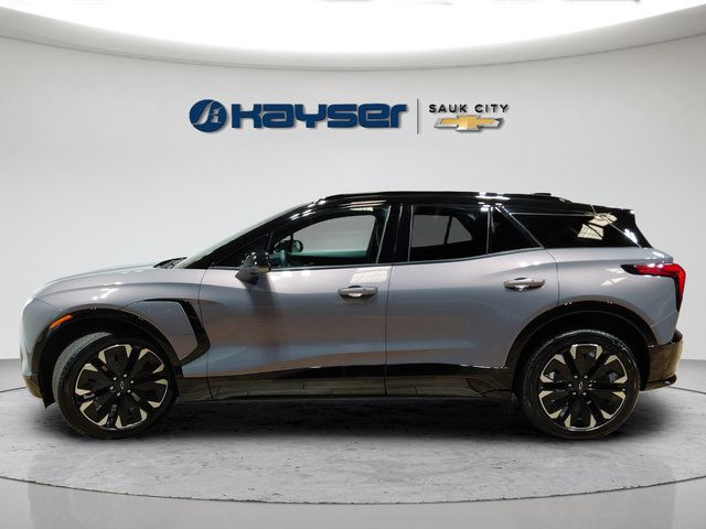 Used 2026 Chevrolet Blazer EV RS AWD/4WD image 4