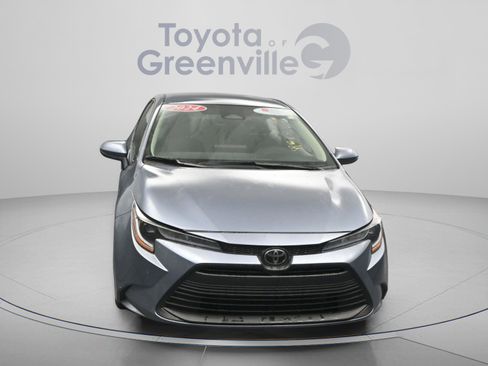 Used 2024 Toyota Corolla LE image 21