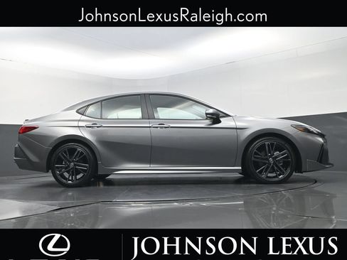 Used 2025 Toyota Camry XSE FWD image 21