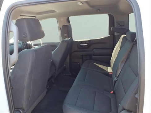 Used 2020 Chevrolet Silverado 1500 Custom w/ Custom Value Package image 18