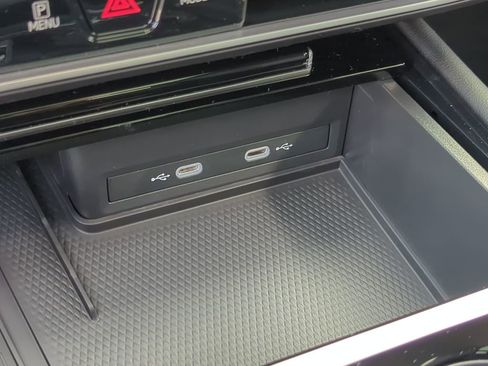 New 2026 Volkswagen Atlas SE image 21